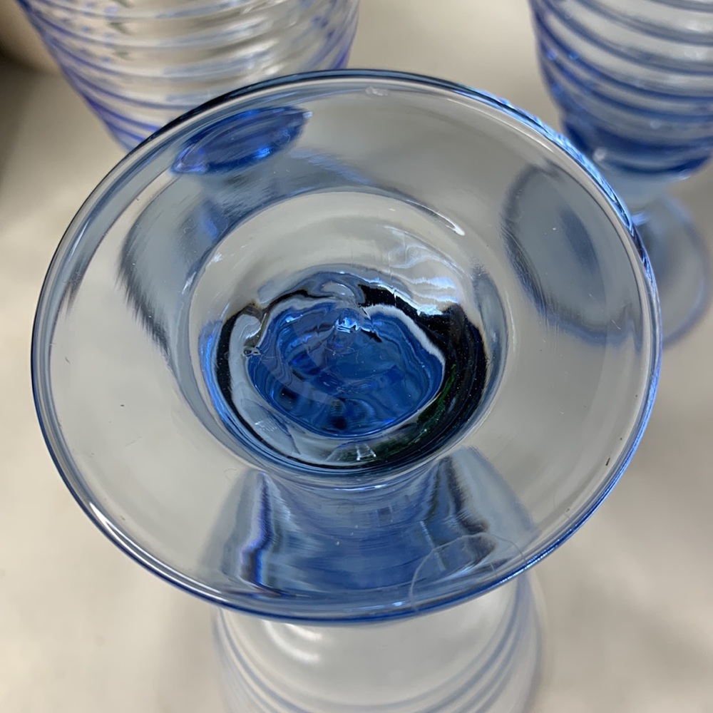 Set of 3 beautiful pale Blue ridged wine / water glasses / goblets - Picture 7 of 9